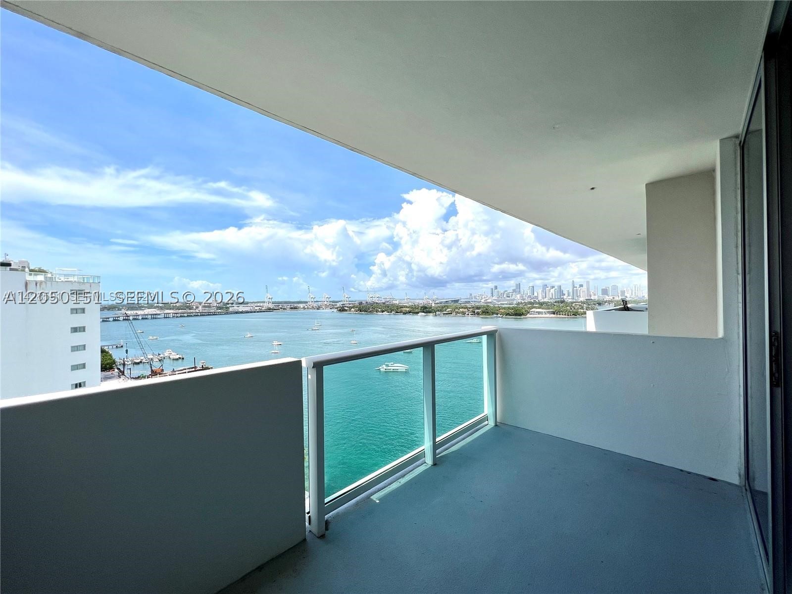 1200 West Ave Ph29 Property Photo 12