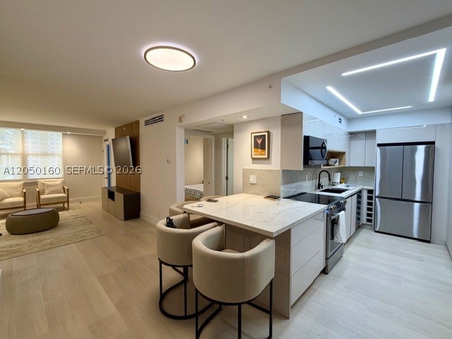 2501 S Ocean Dr 833 (available Now-dec) Property Photo 5