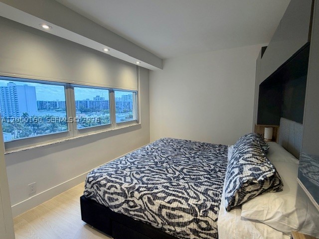 2501 S Ocean Dr 833 (available Now-dec) Property Photo 8