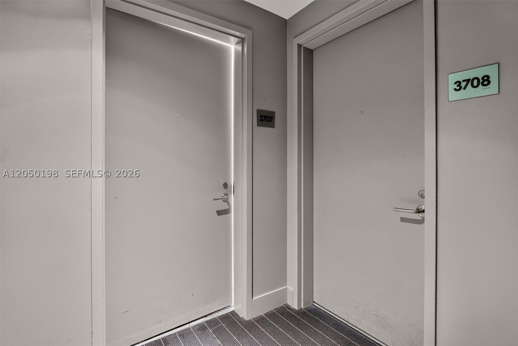 1100 S Miami Ave 3707 Property Photo 6