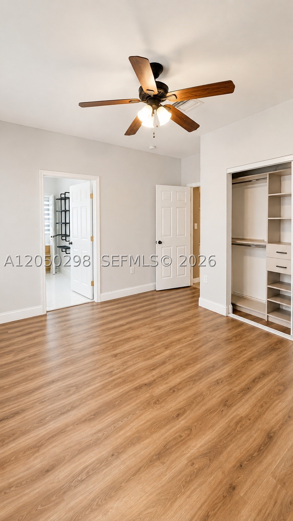2116 Ne 38th Rd Property Photo 22