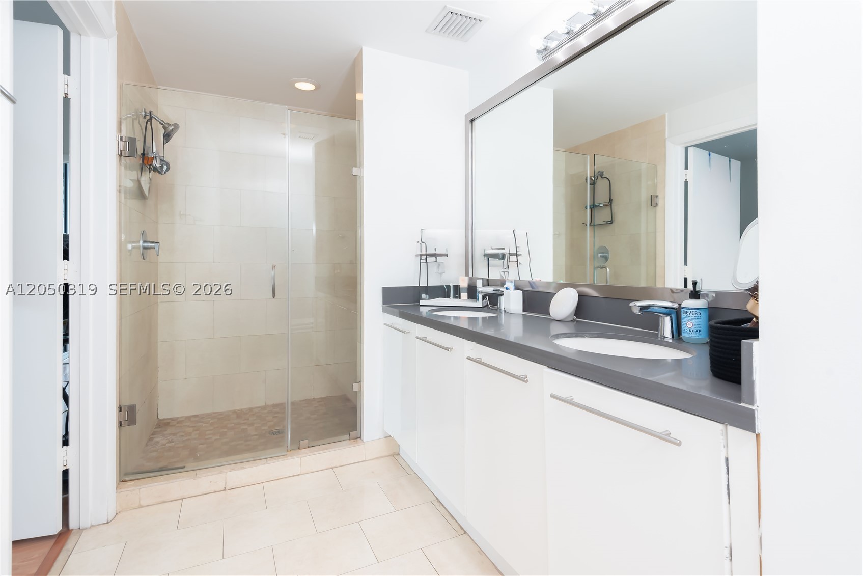 90 Sw 3rd St 2113 Property Photo 12