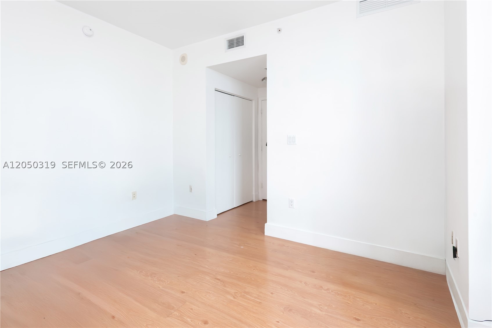 90 Sw 3rd St 2113 Property Photo 13