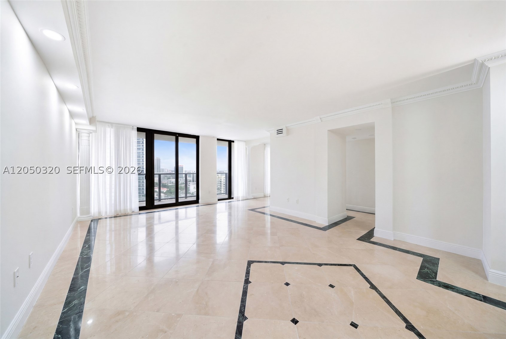 2301 S Ocean Dr 2507 Property Photo 5