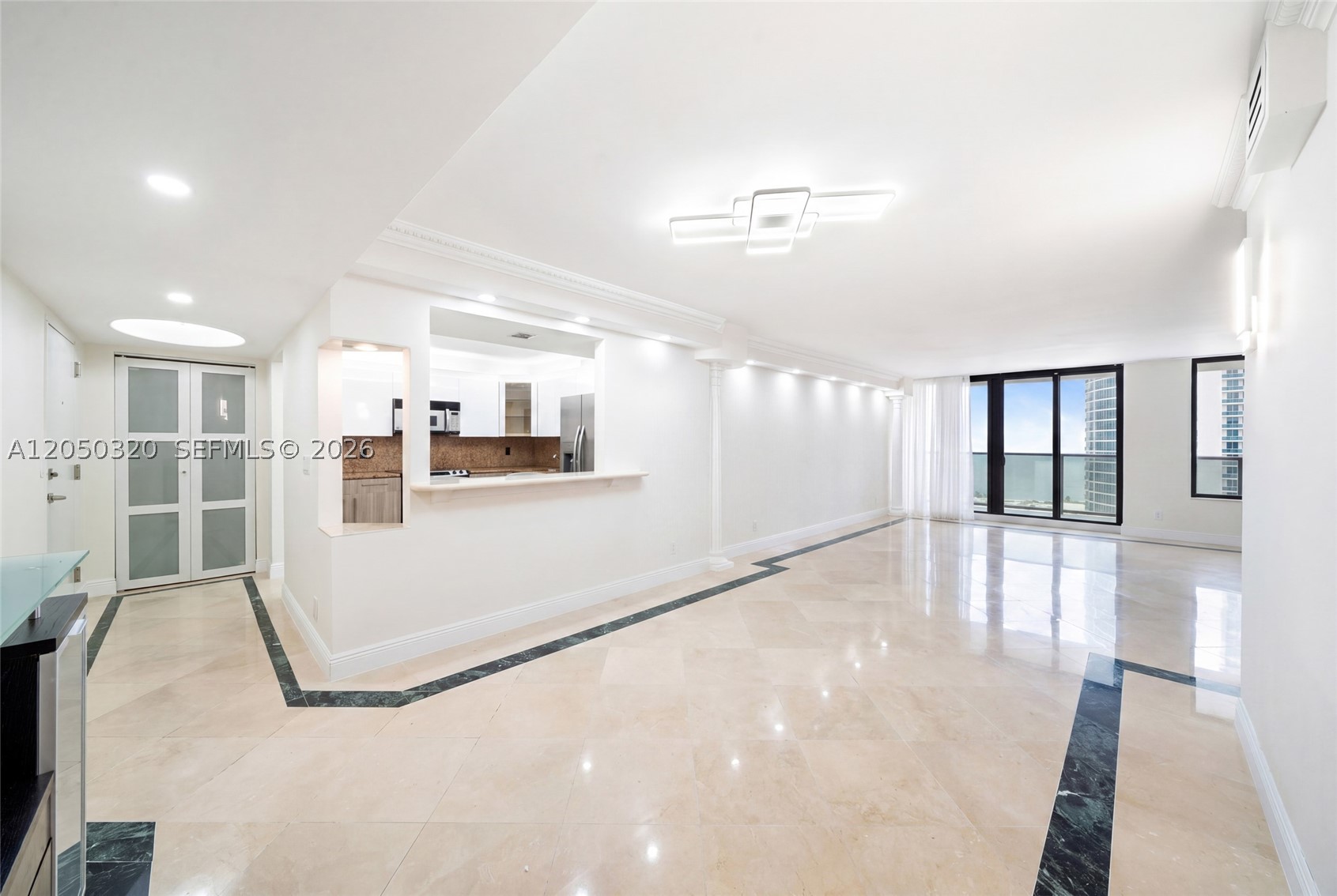 2301 S Ocean Dr 2507 Property Photo 6