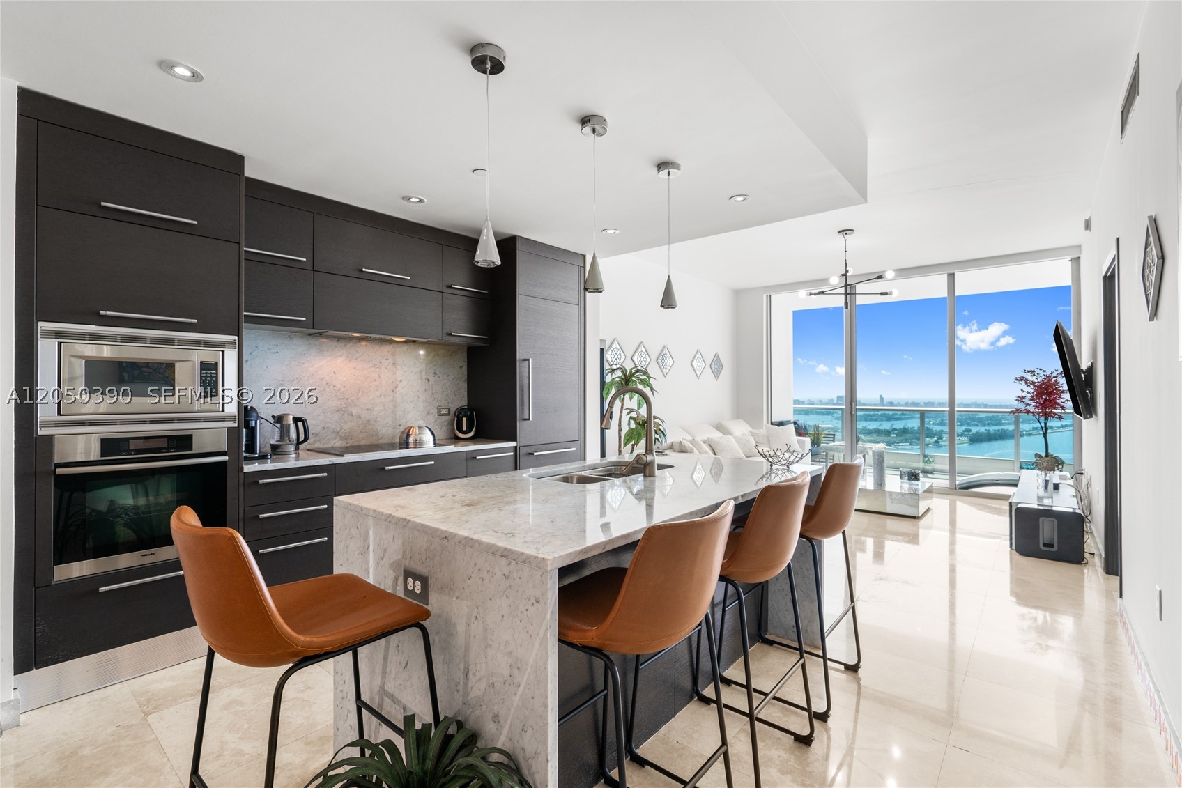 900 Biscayne Blvd 3704 Property Photo 4