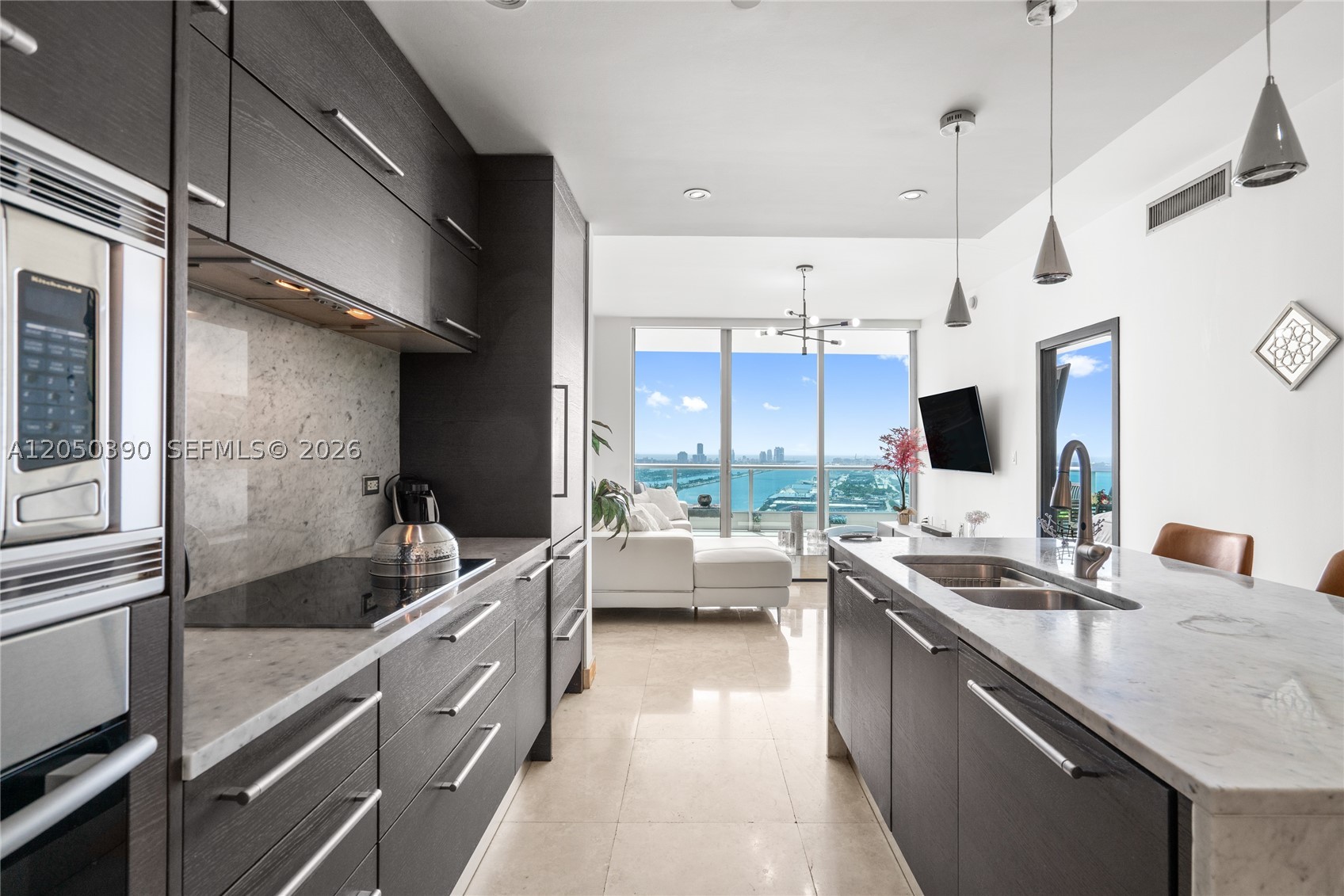 900 Biscayne Blvd 3704 Property Photo 6