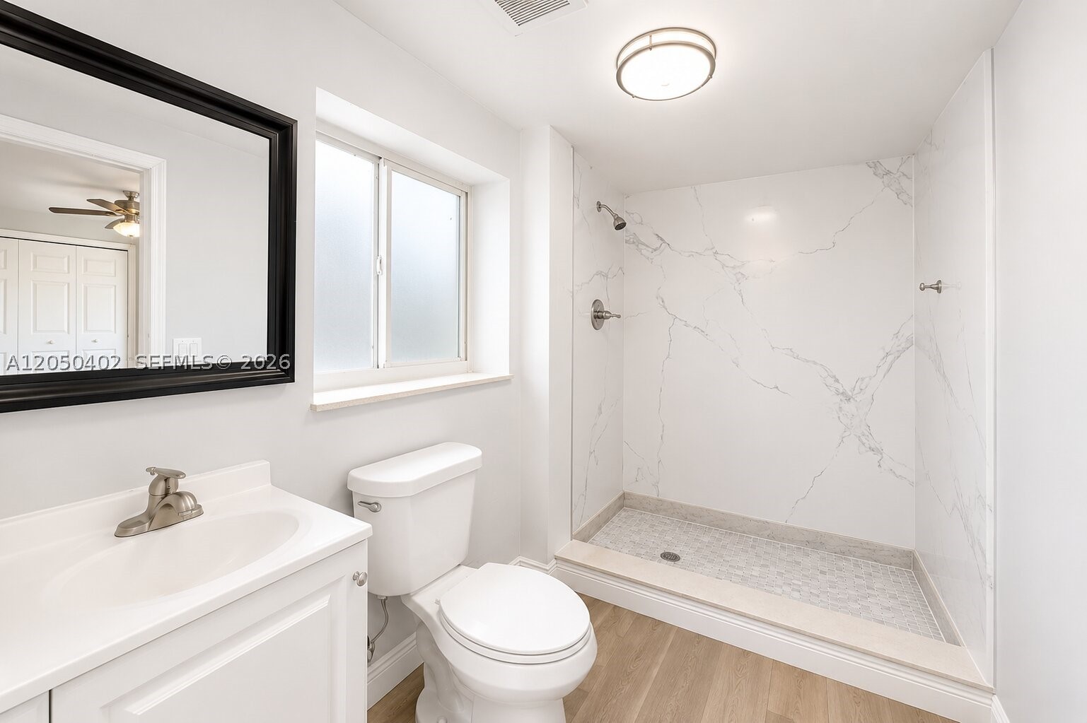 2511 Sw 3rd St B- B Property Photo 6