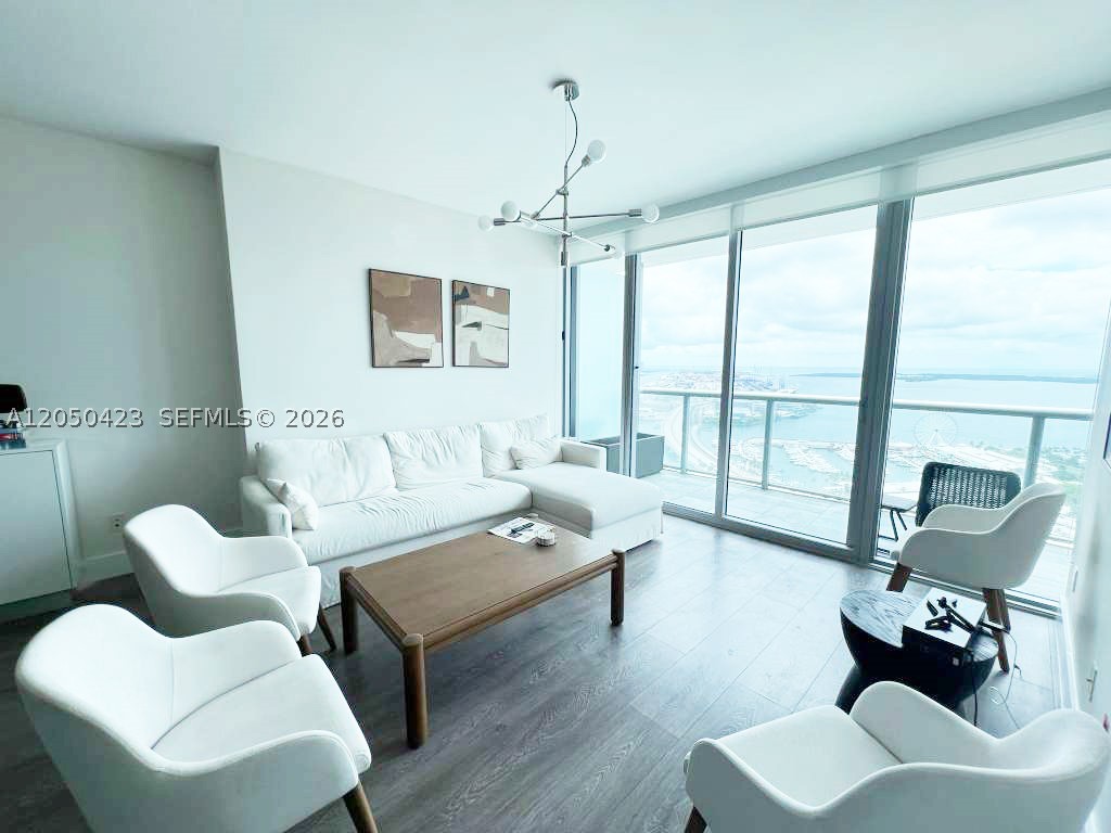 888 Biscayne Blvd 4005 Property Photo 12
