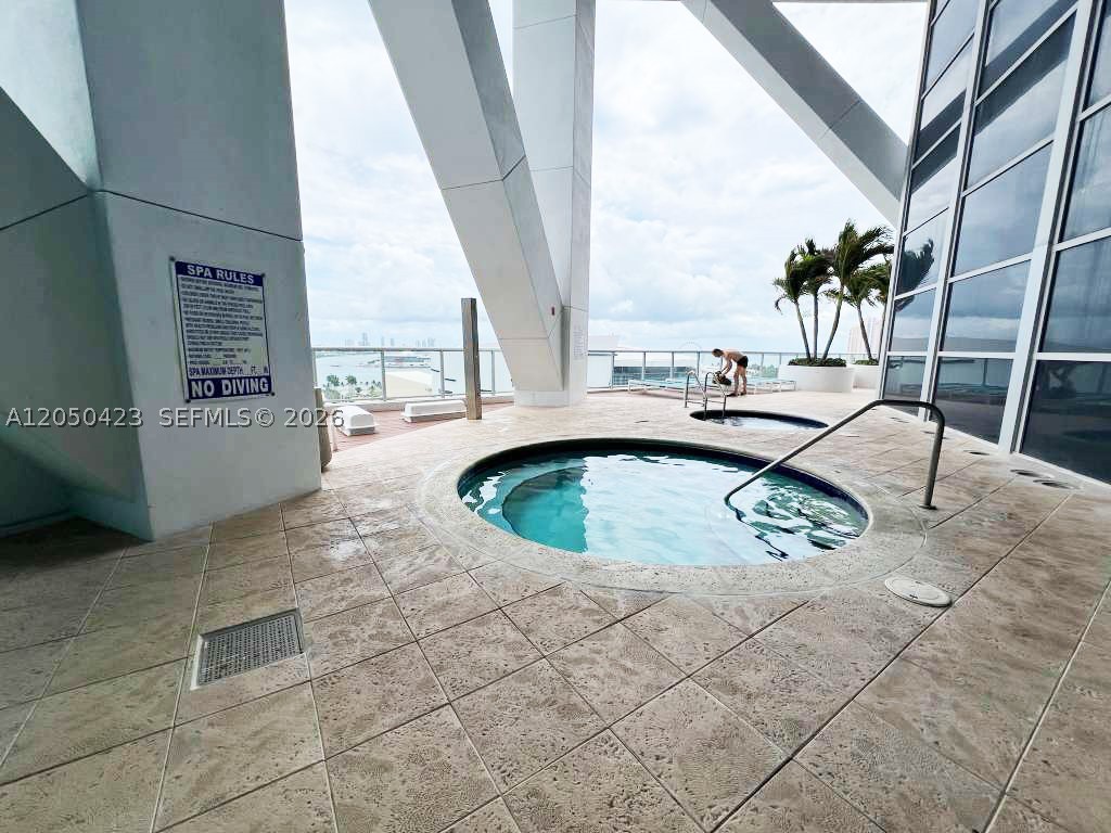 888 Biscayne Blvd 4005 Property Photo 21