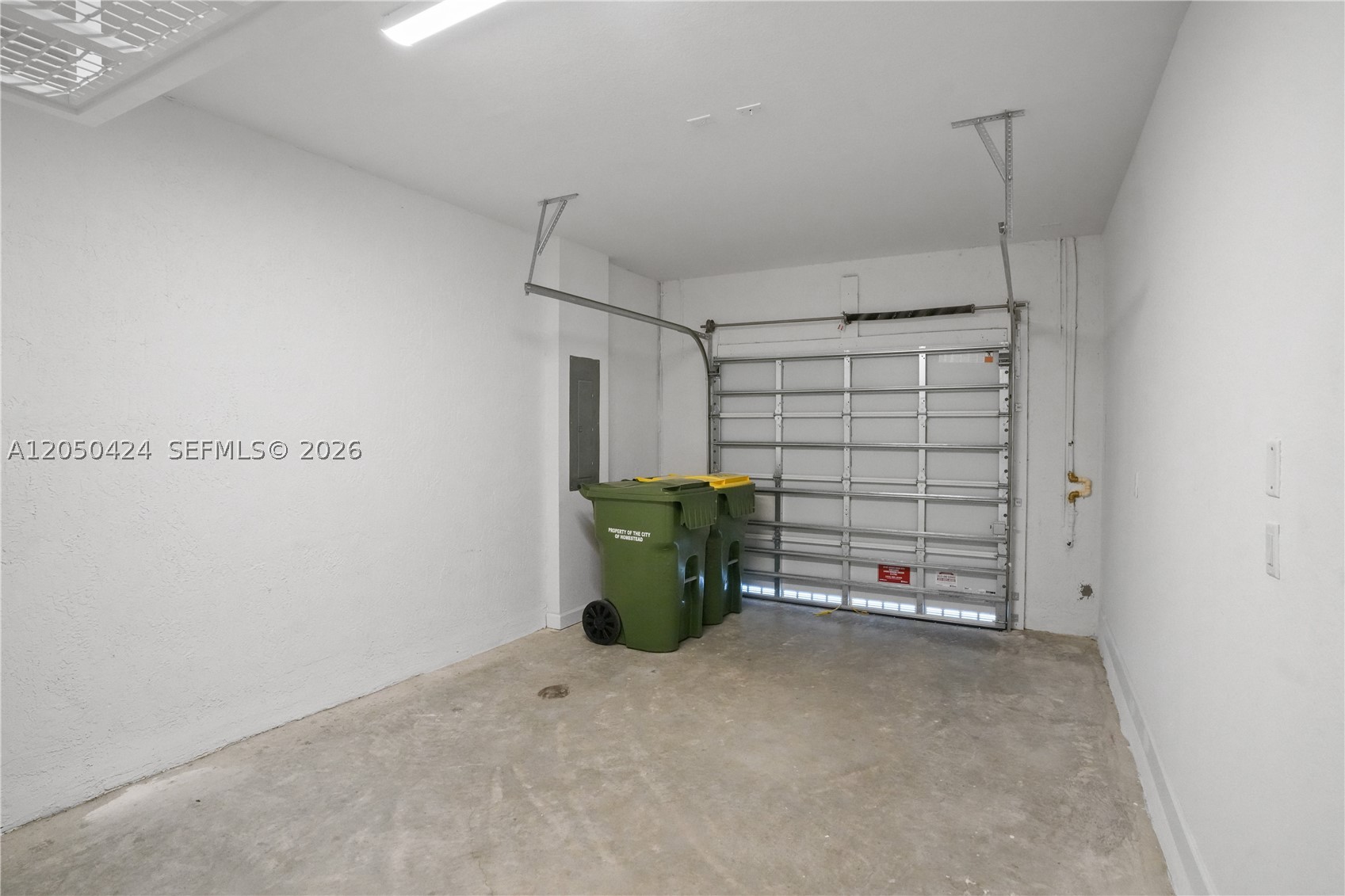 715 Se 15th St . Property Photo 13