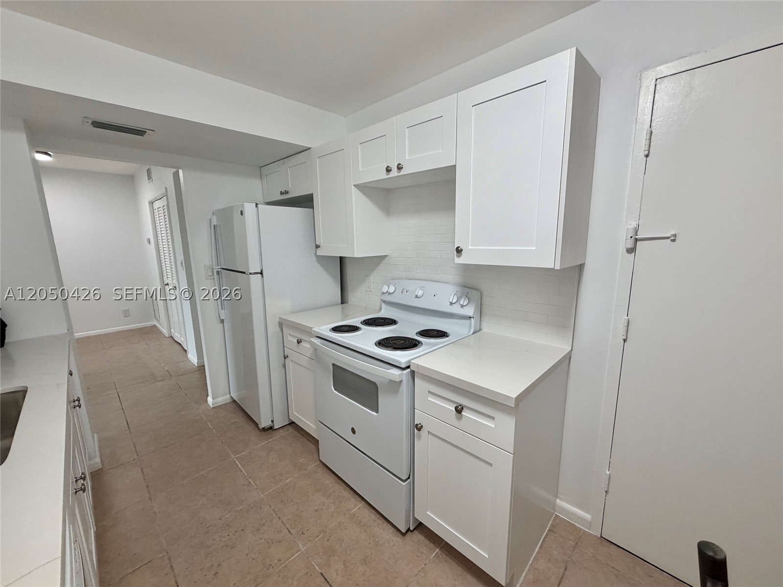 4400 Hillcrest Dr 308a Property Photo 5