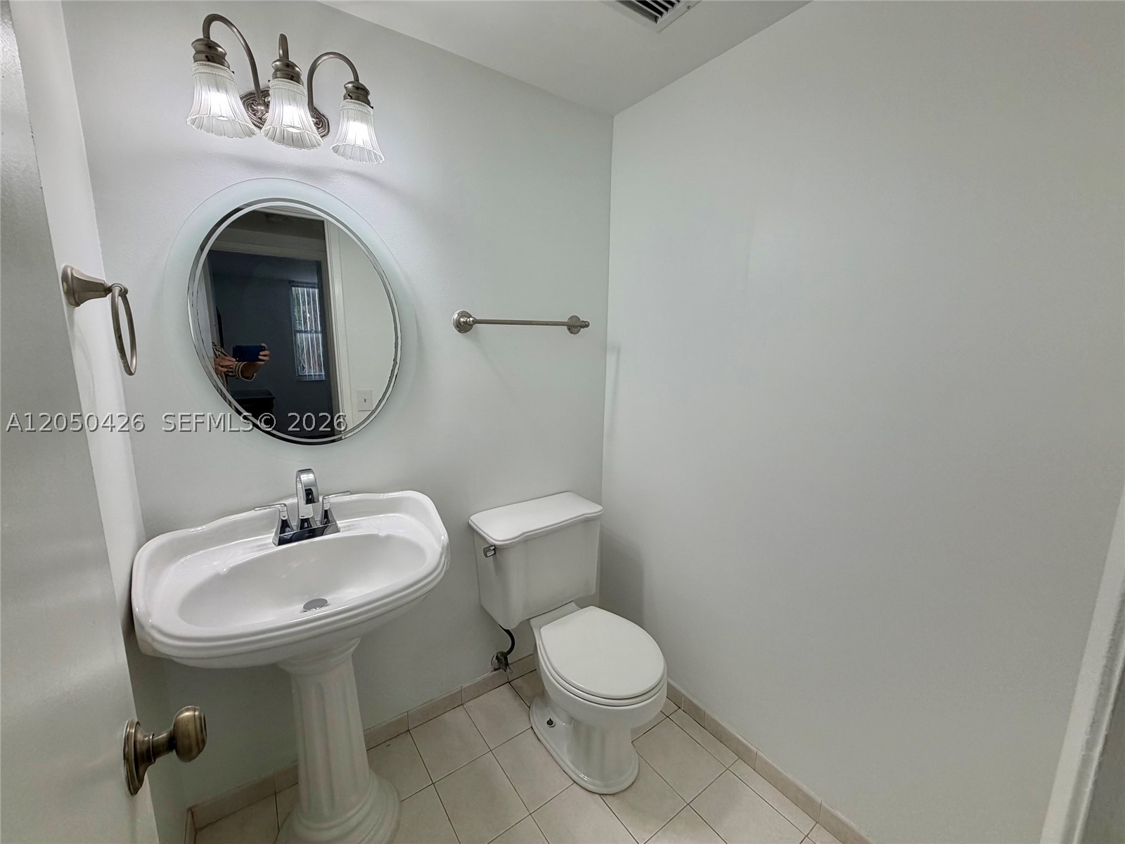 4400 Hillcrest Dr 308a Property Photo 8