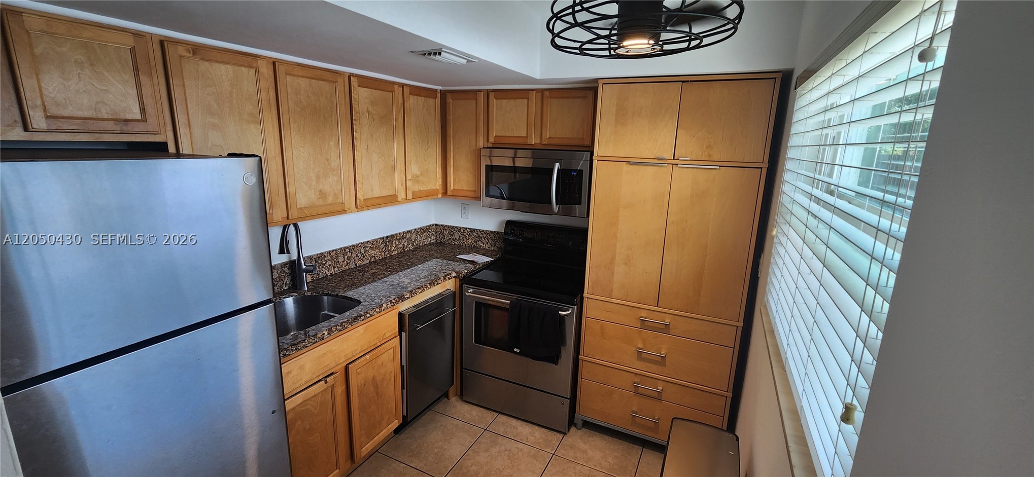 4081 Ne 14th Ave 4081 Property Photo 10