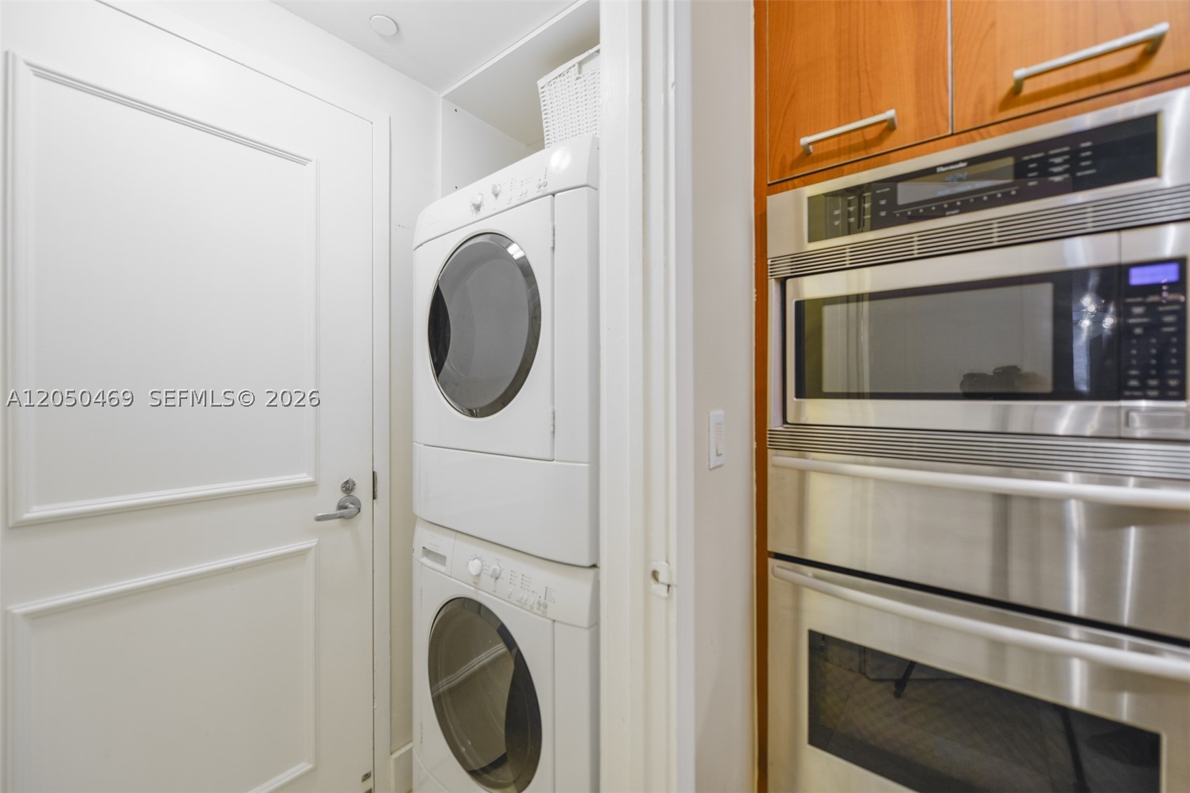 3101 S Ocean Dr 404 Property Photo 14