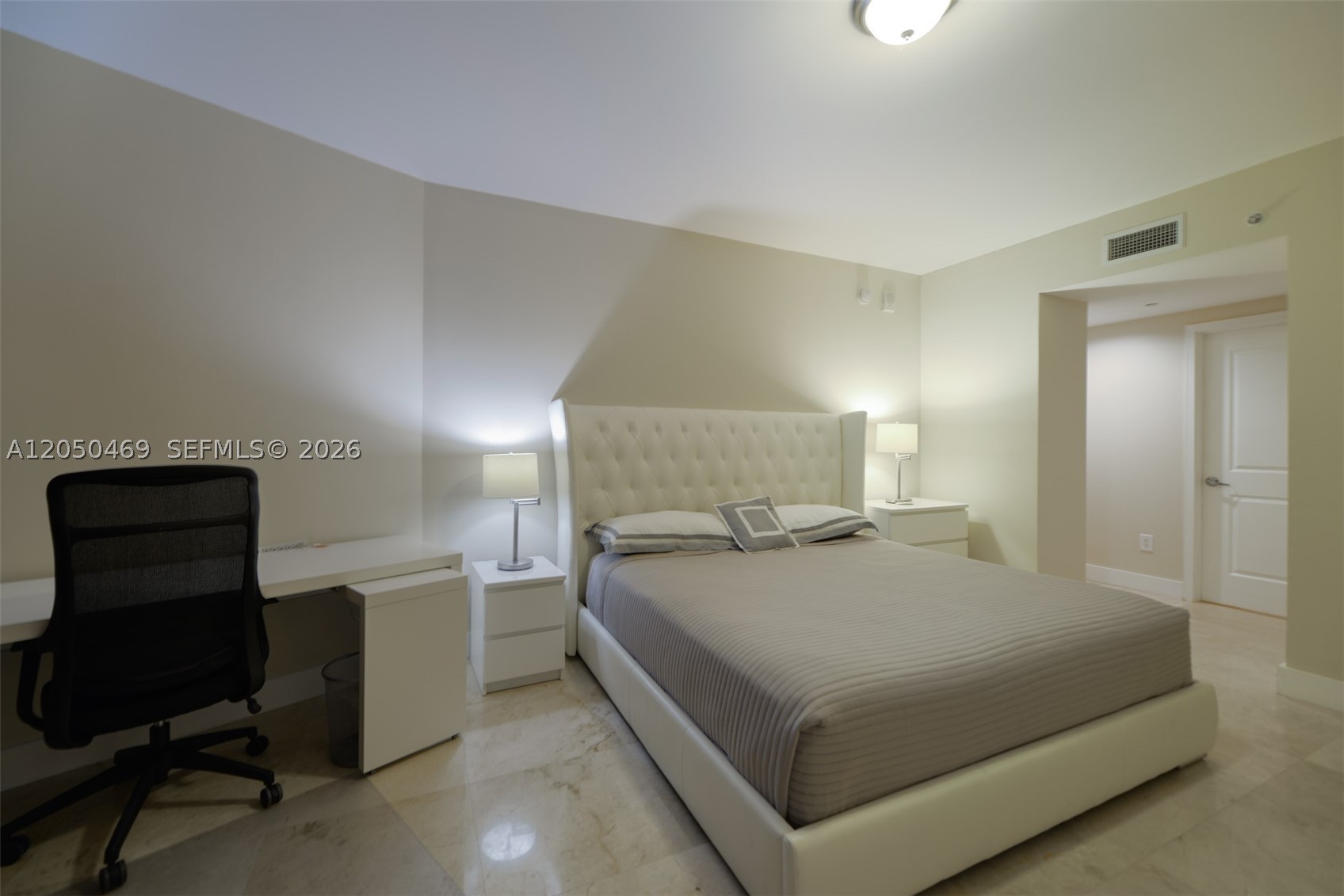 3101 S Ocean Dr 404 Property Photo 18