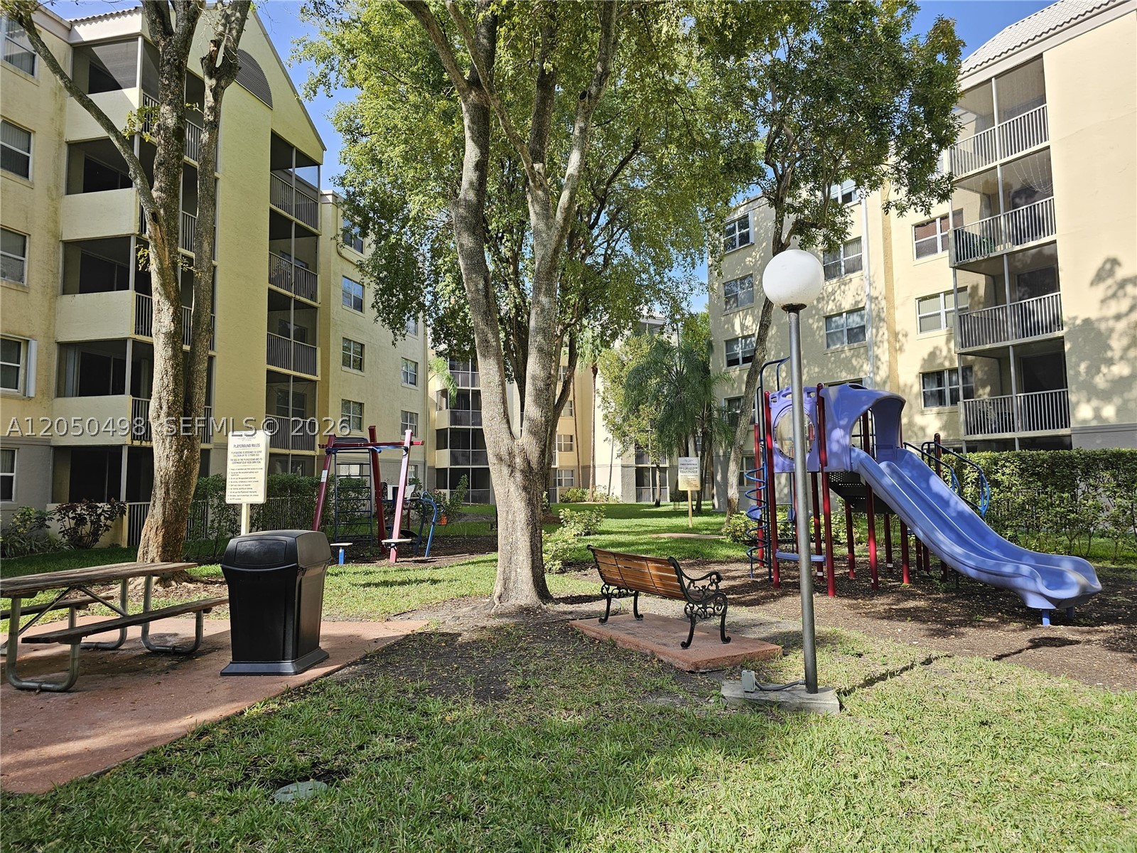8205 Lake Dr 101 Property Photo 16