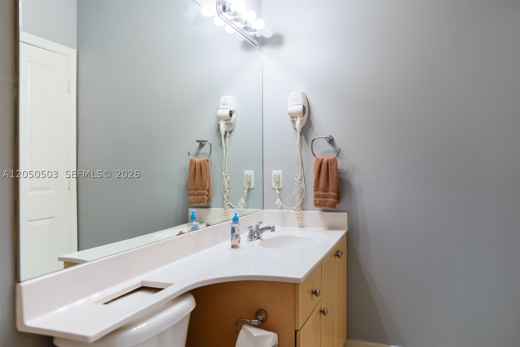 2280 Sw 32nd Ave 213 Property Photo 16