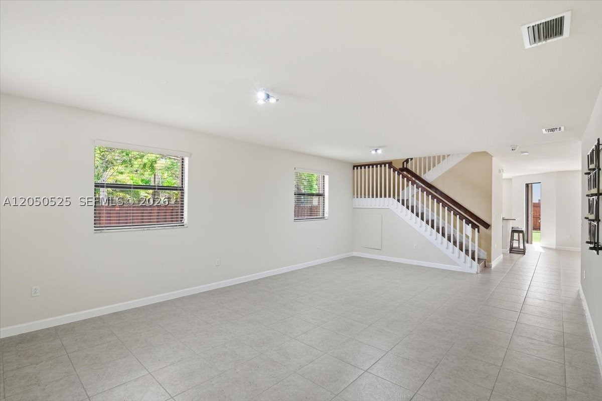 24107 Sw 114th Ct Property Photo 6