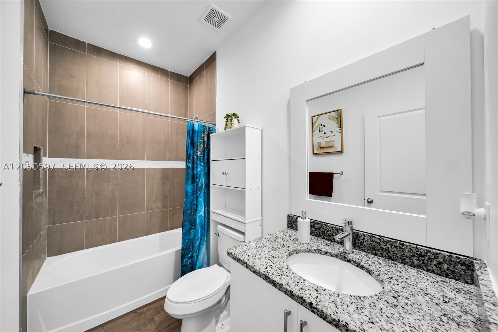 1109 N Hilton Cir Property Photo 21