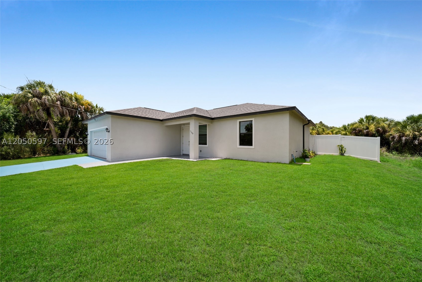 1109 N Hilton Cir Property Photo 28