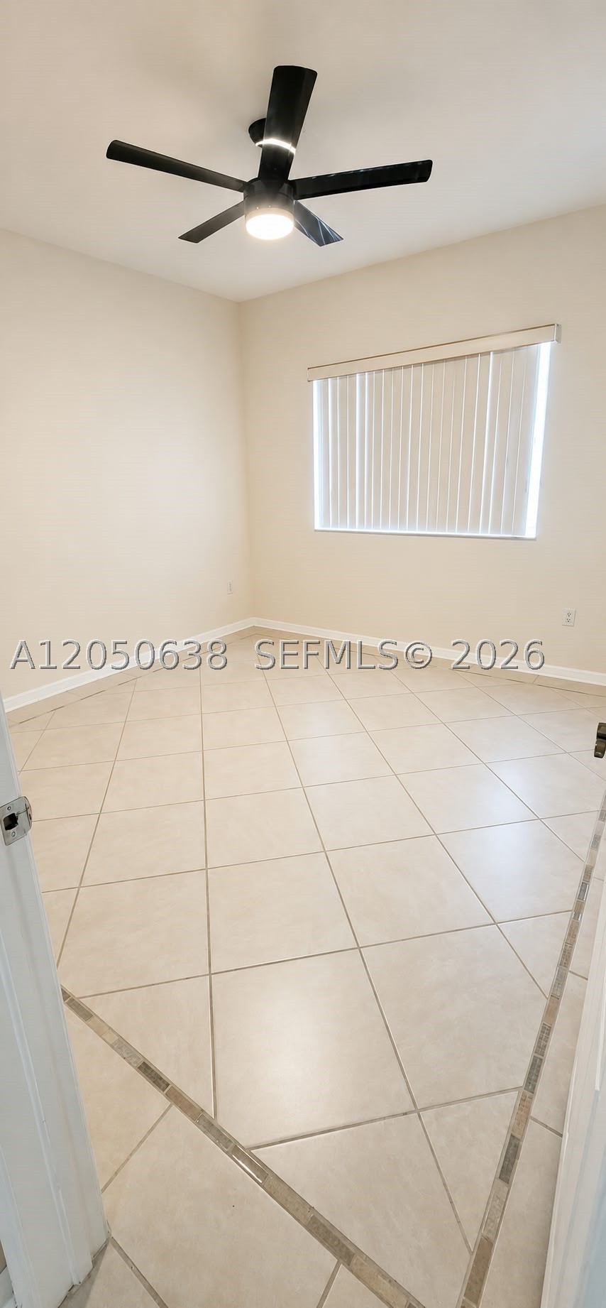 2416 Se 19th Ct 2416 Property Photo 8