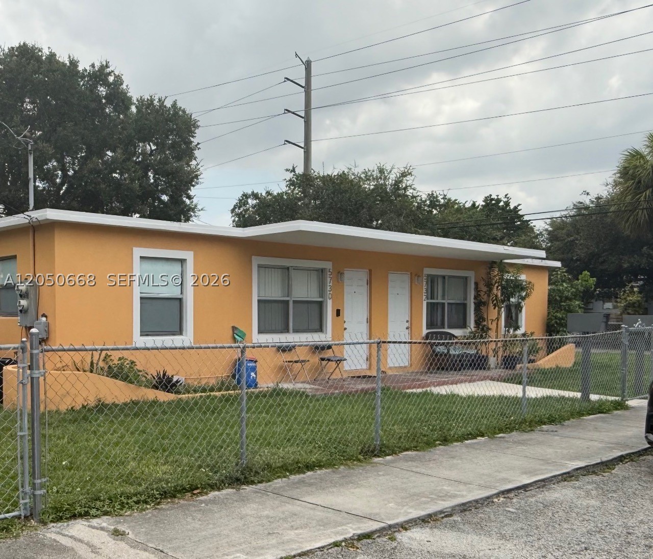5730 Nw 11 Ave Property Photo 3