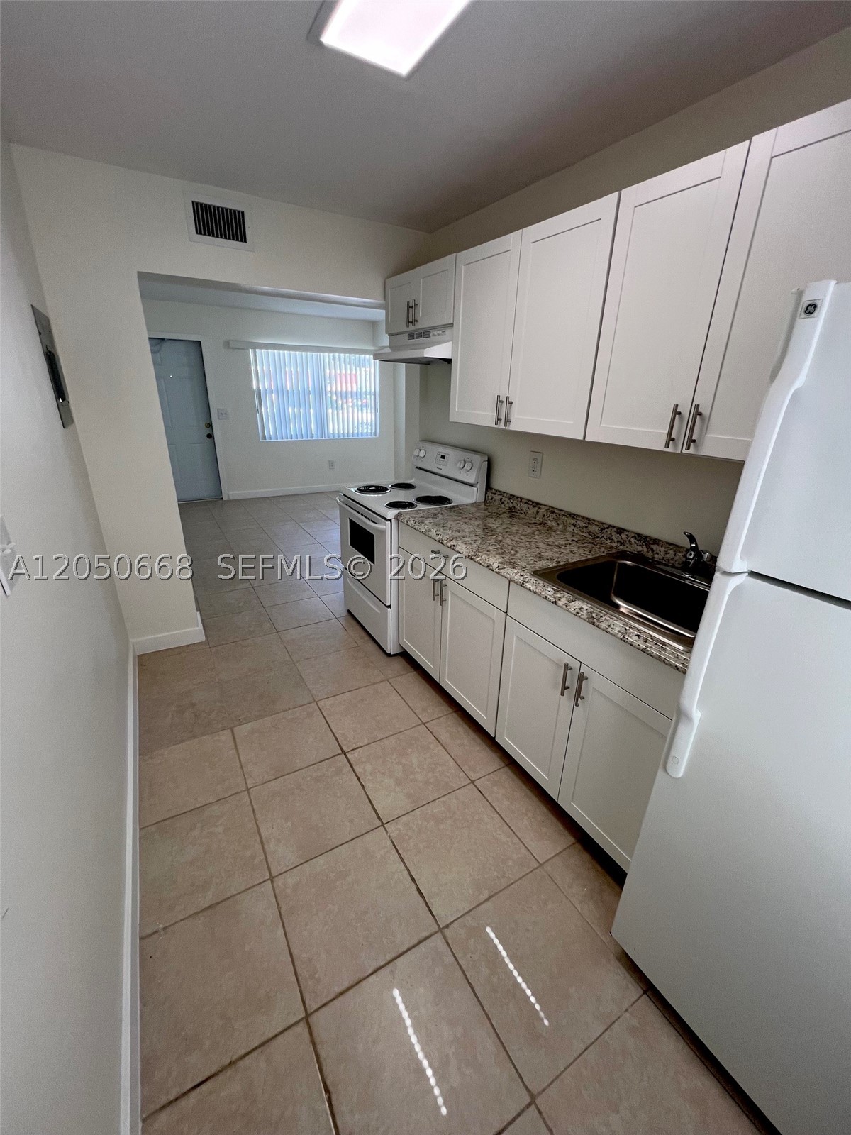 5730 Nw 11 Ave Property Photo 9