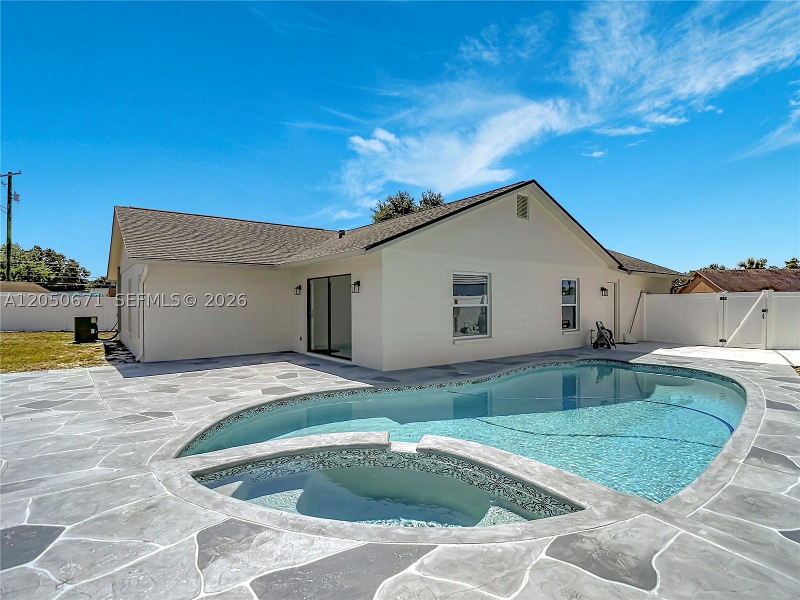 10813 Roundview Lane Property Photo 49