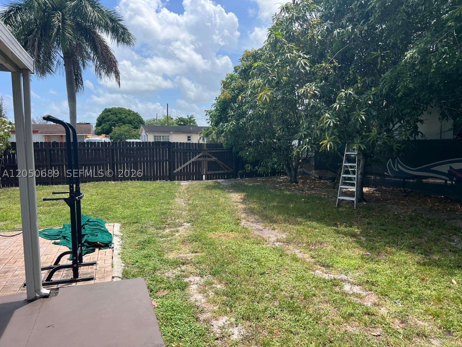 695 697 Curtiss Dr Property Photo 25