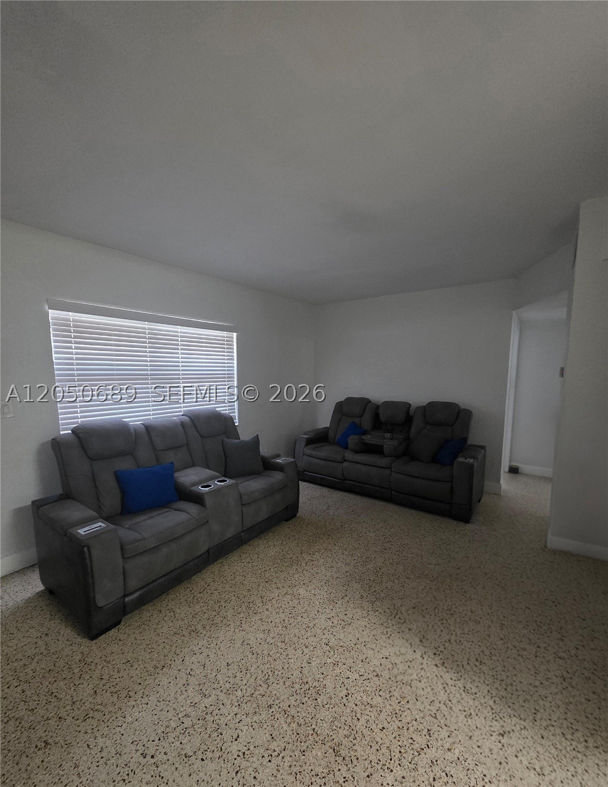 695 697 Curtiss Dr Property Photo 44