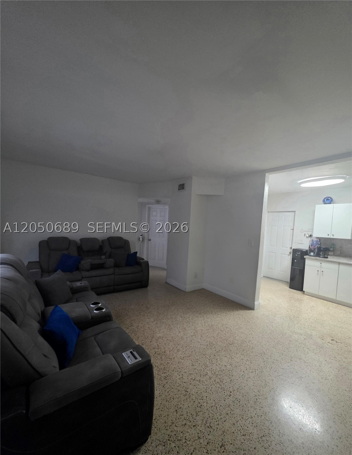 695 697 Curtiss Dr Property Photo 48