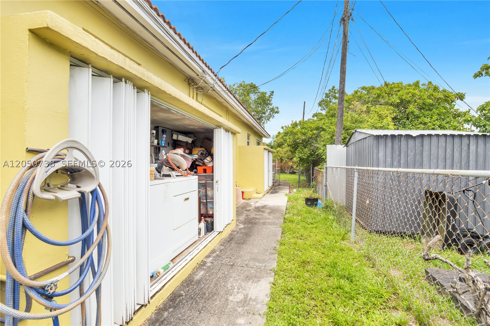 1052 Nw 25th Ave Property Photo 44