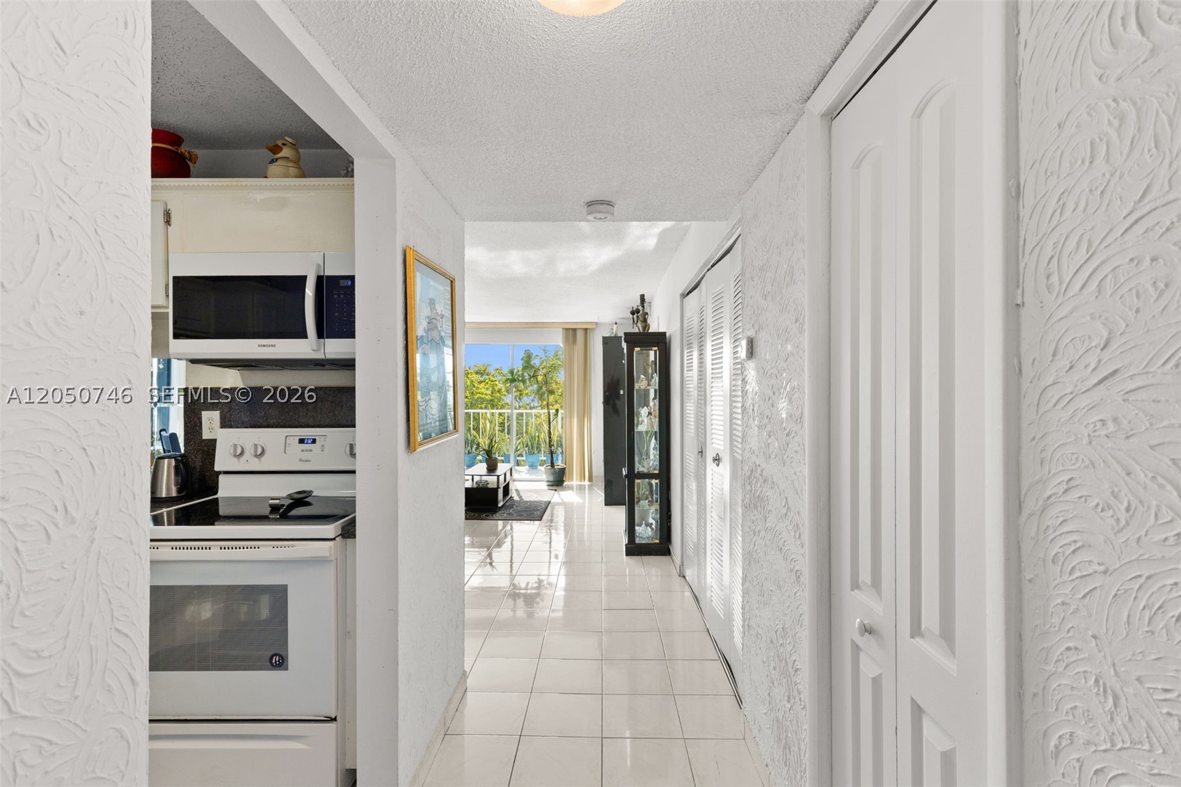 6900 Bay Dr 5c Property Photo 5