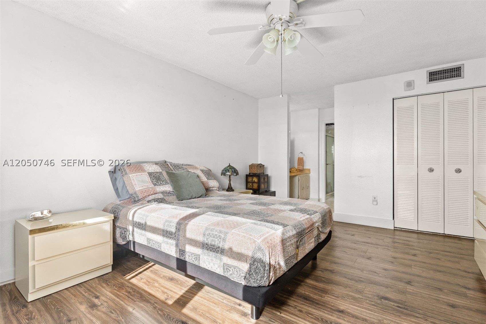 6900 Bay Dr 5c Property Photo 16