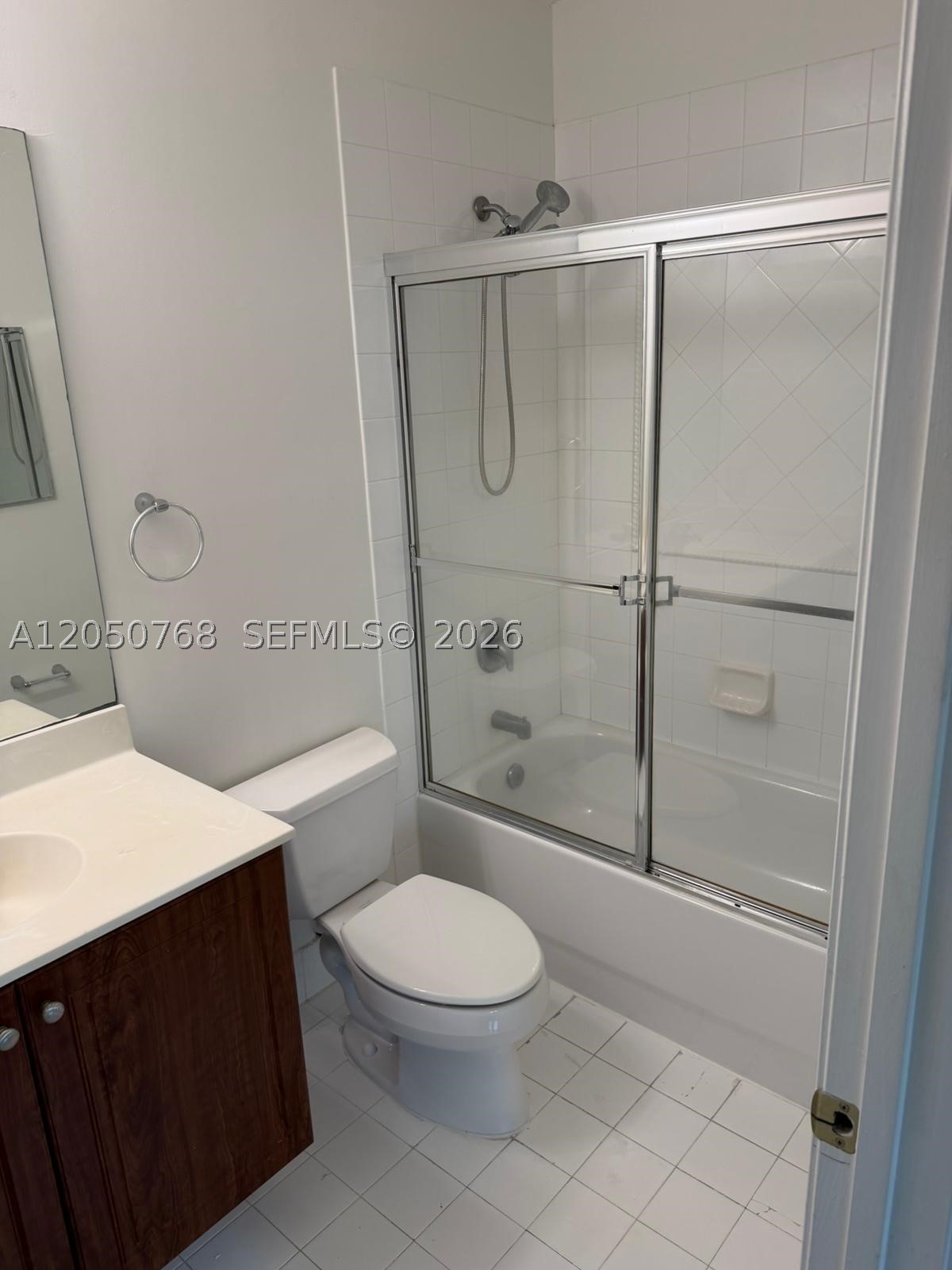 8250 Sw 27th St 104 Property Photo 12