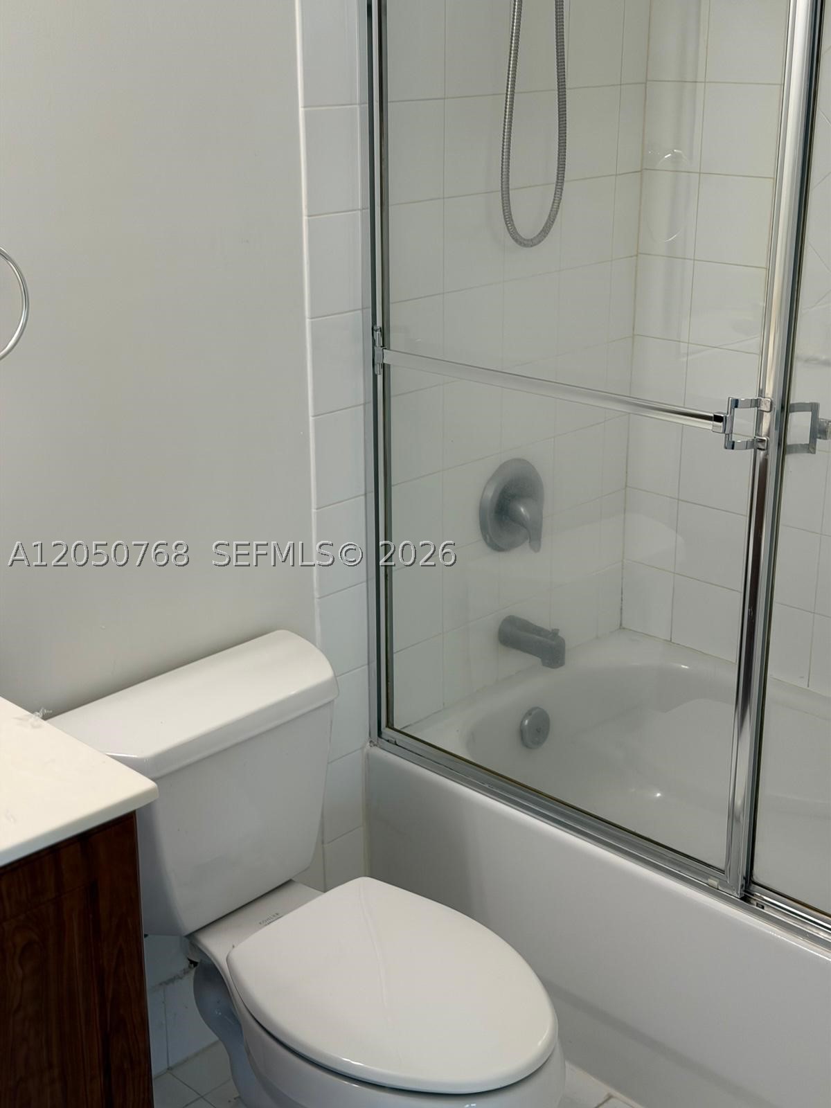 8250 Sw 27th St 104 Property Photo 13