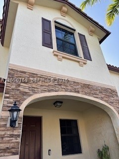 162 SE 33rd Ter Property Photo 1