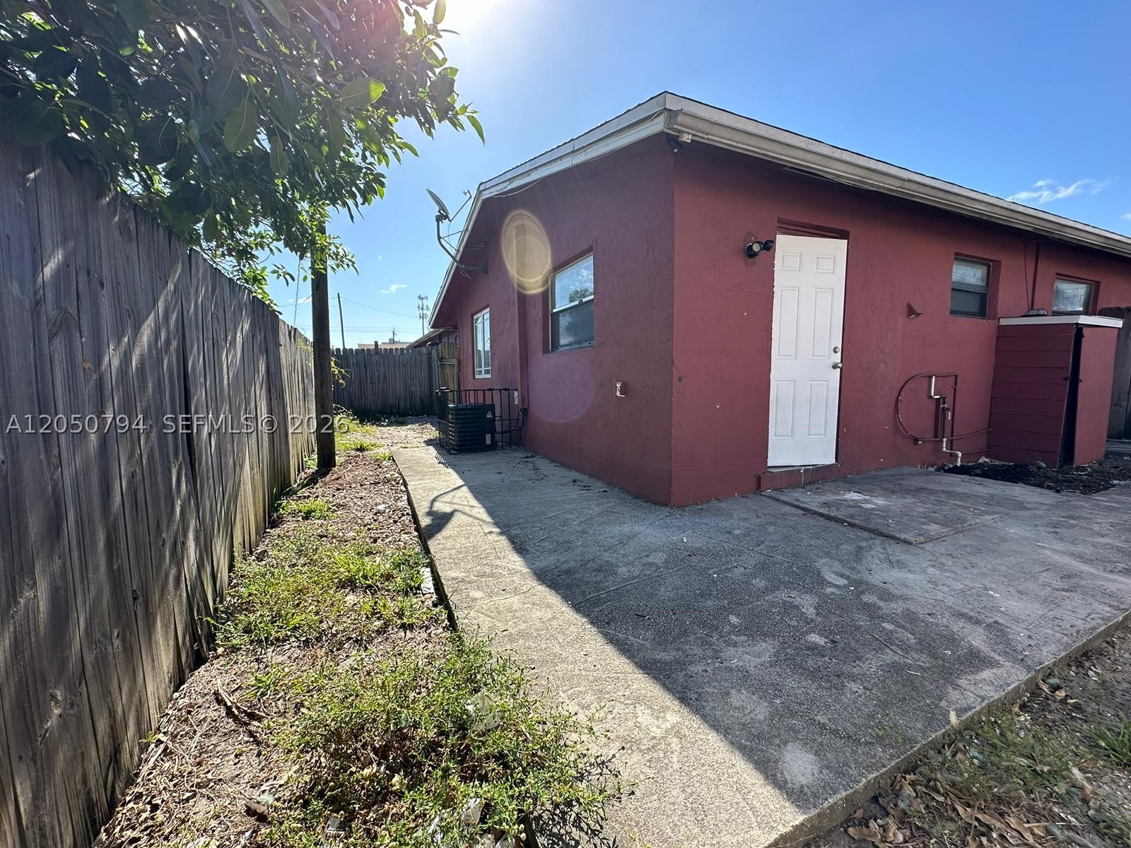623 Nw 9th Ave 3 Property Photo 15