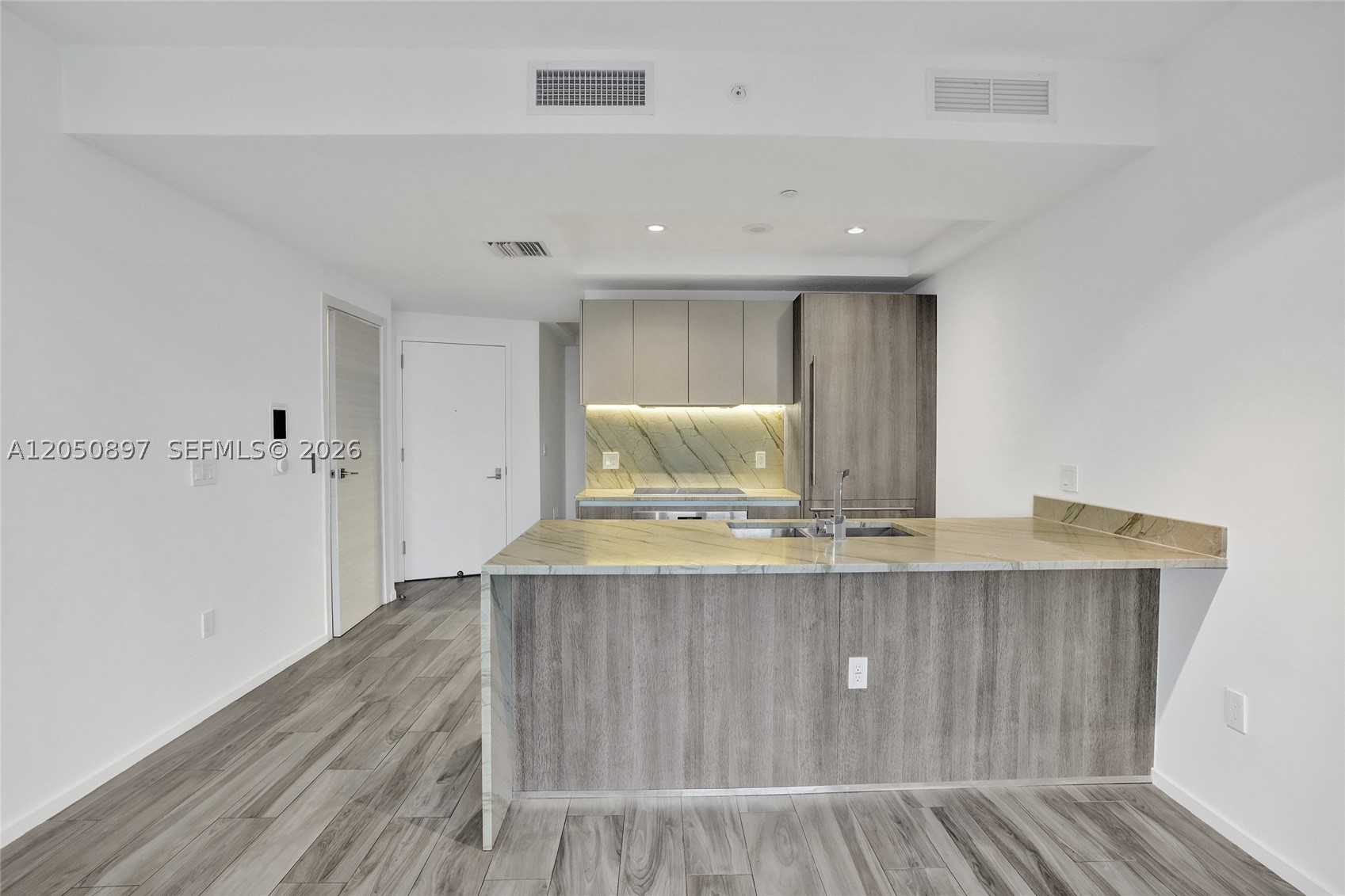 801 S Miami Ave 3903 Property Photo 11