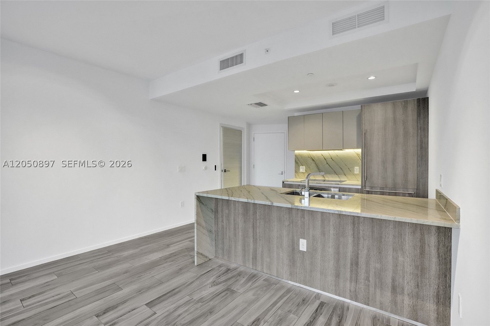 801 S Miami Ave 3903 Property Photo 12