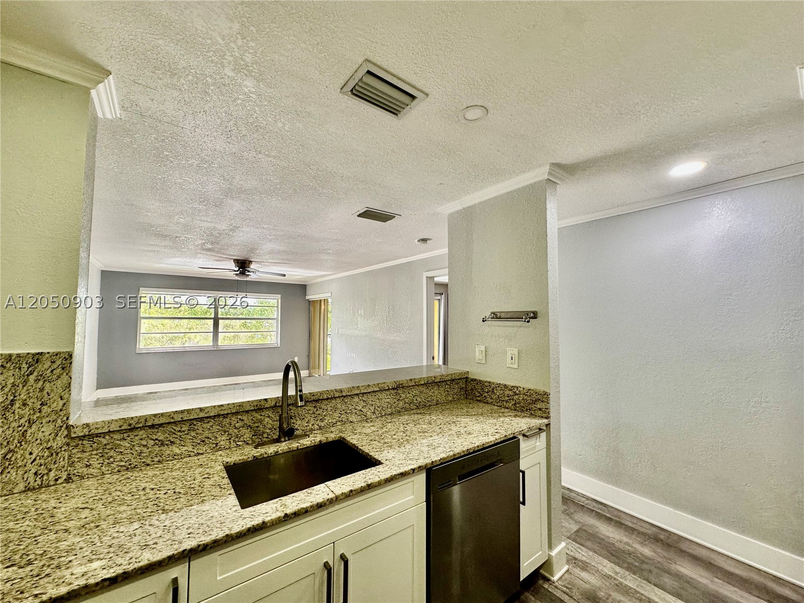 15430 Sw 82 Ln 633 Property Photo 6