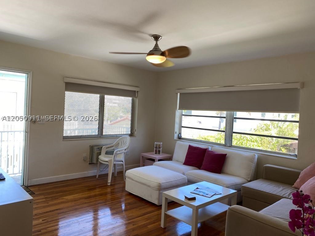 7935 Carlyle Ave 10 Property Photo 1