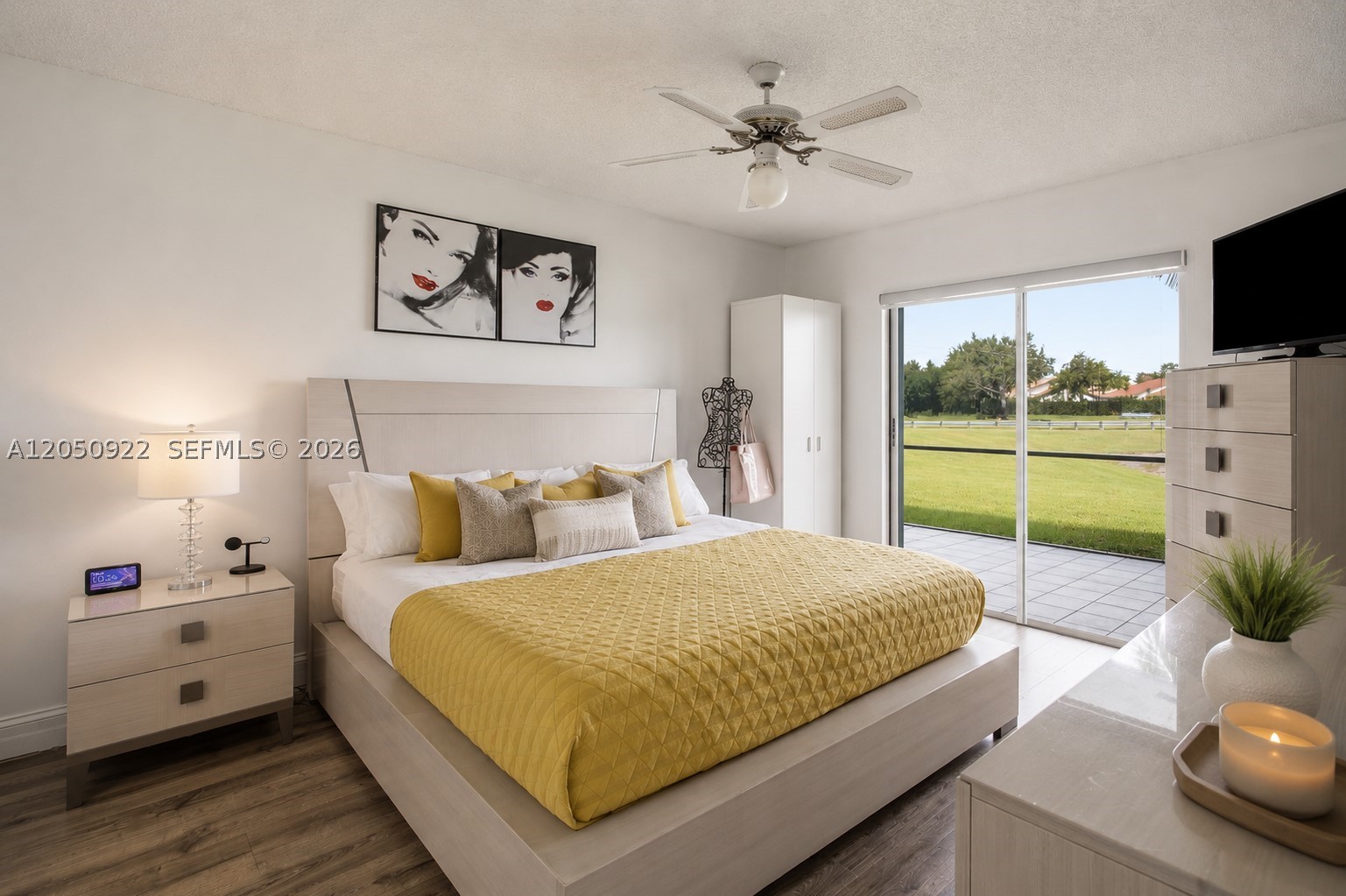 502 Woodgate Cir B Property Photo 10
