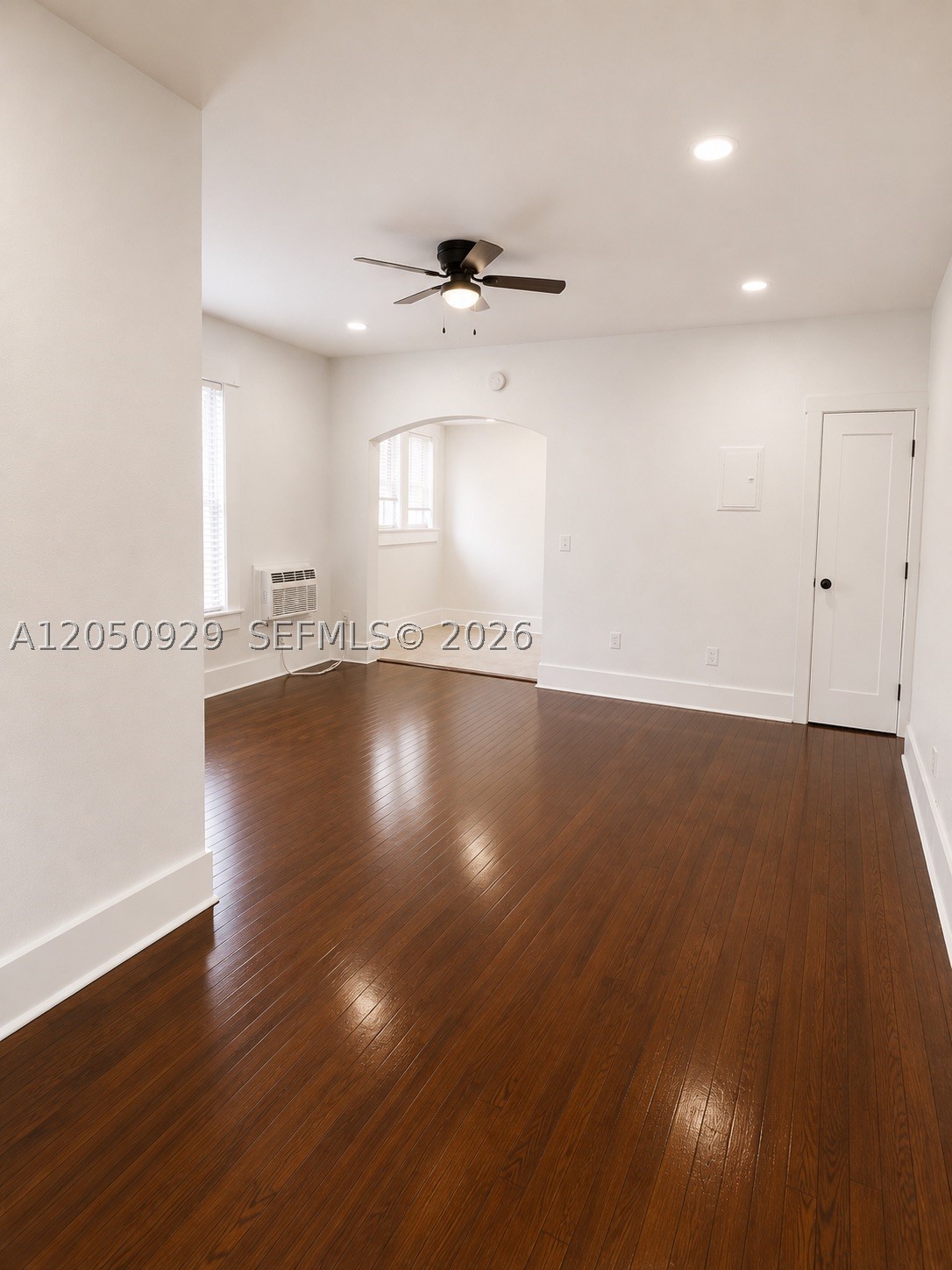 1319 Meridian Ave 208 Property Photo 3
