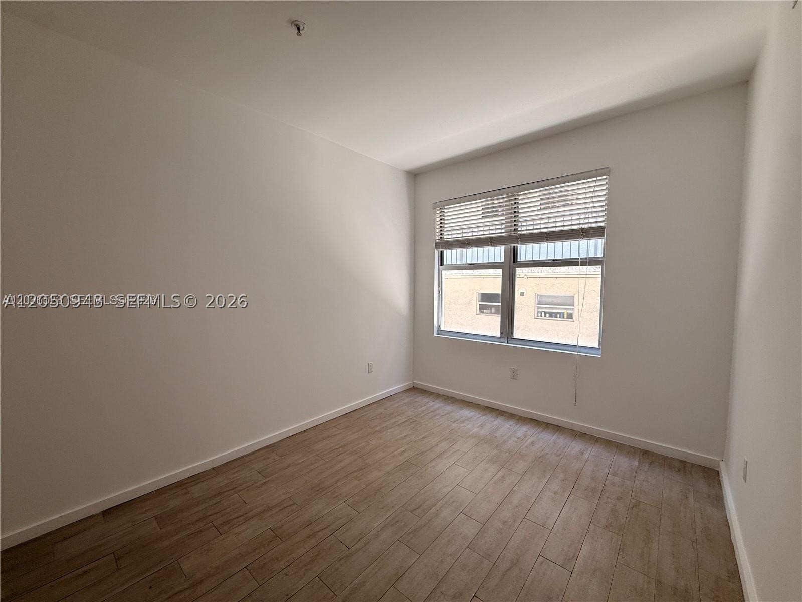 1611 Meridian Ave 202 Property Photo 7