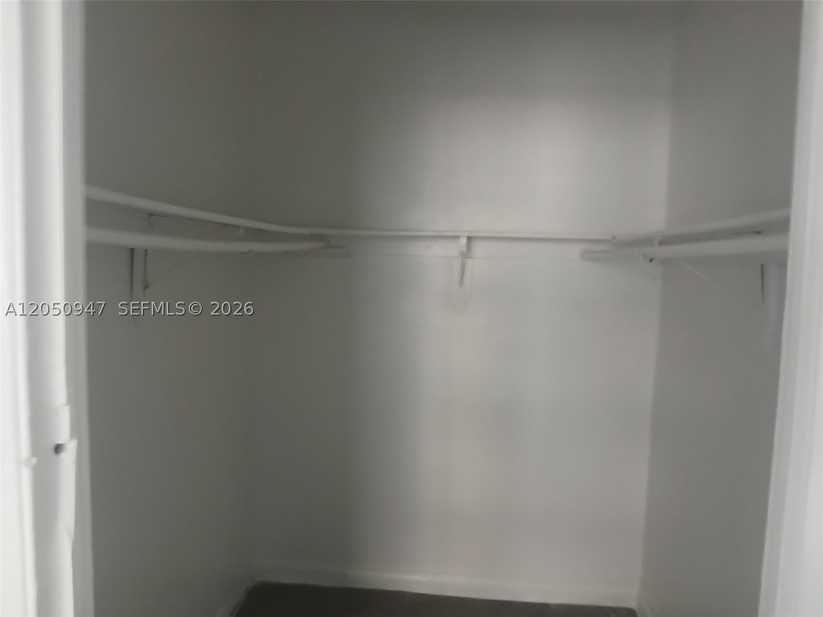 13655 Ne 3rd Ct 25 Property Photo 3