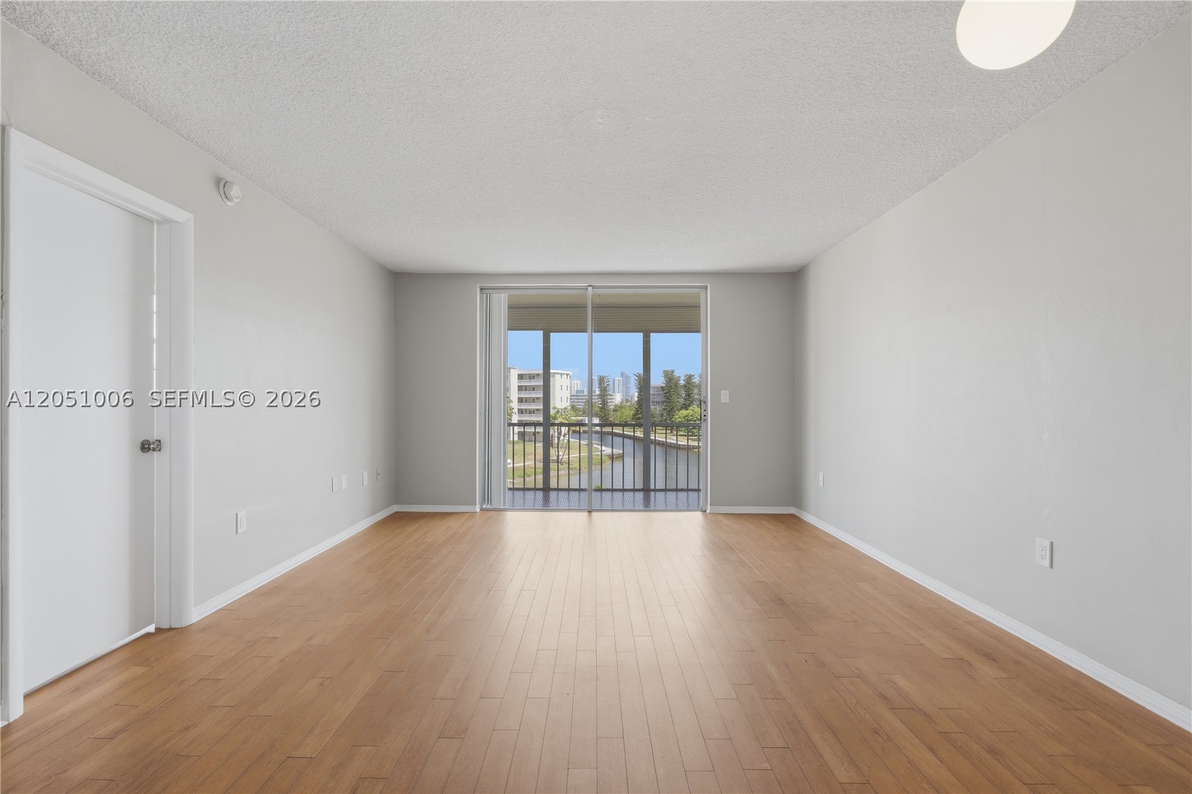 2851 Leonard Dr J402 Property Photo 12