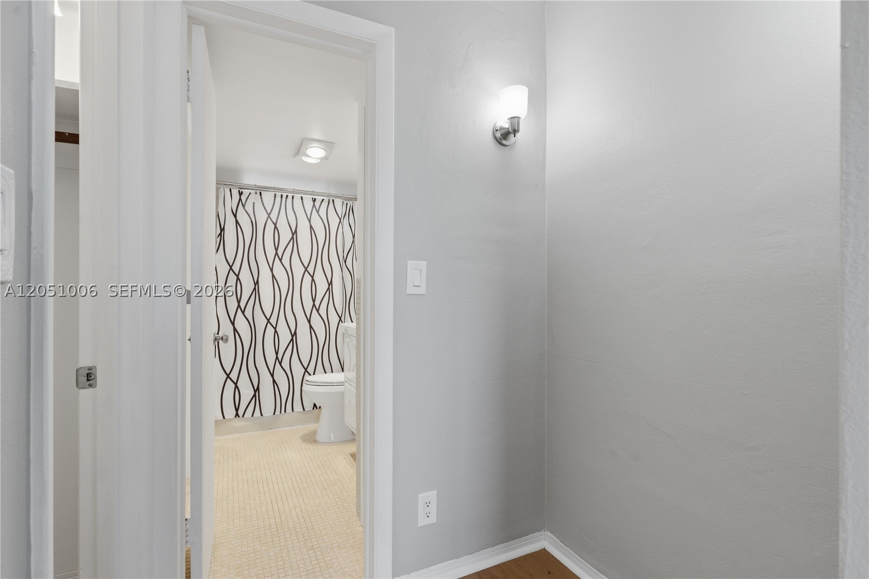 2851 Leonard Dr J402 Property Photo 24