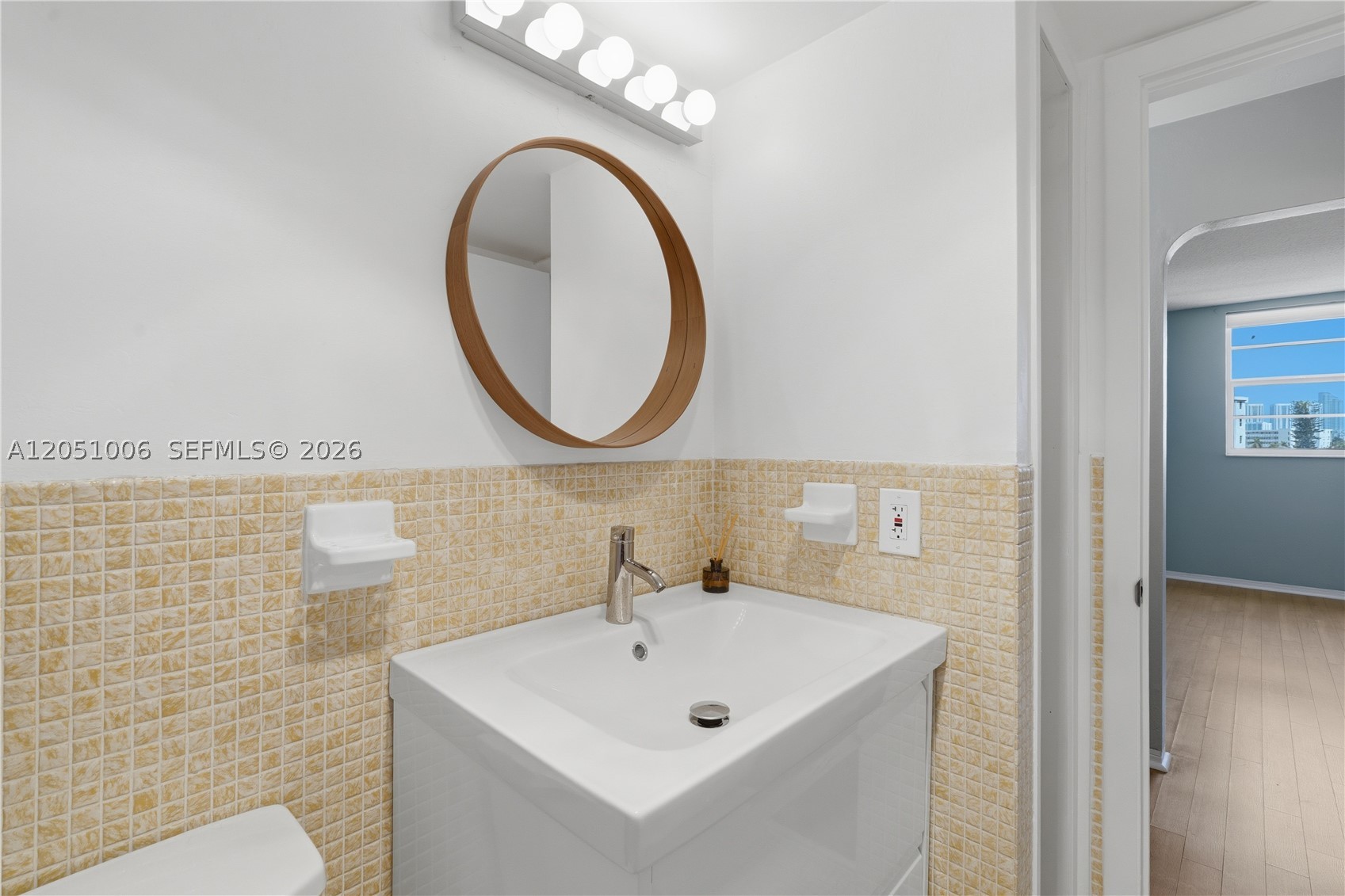 2851 Leonard Dr J402 Property Photo 26